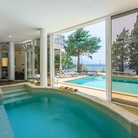 Exklusivobjekt Direkt Am Mit Pool * Novi Vinodolski