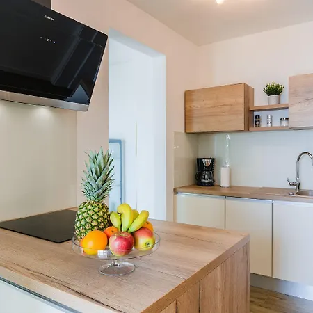 Exklusivobjekt Direkt Am Mit Pool *