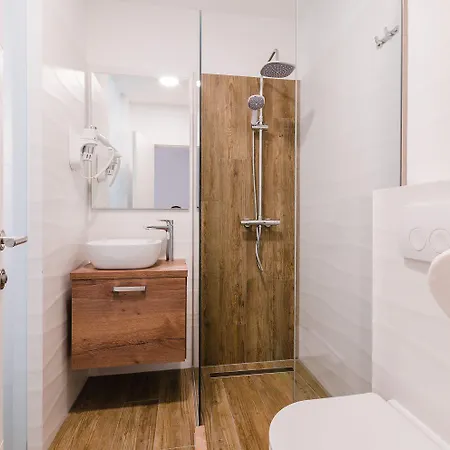 Exklusivobjekt Direkt Am Mit Pool Apartmán